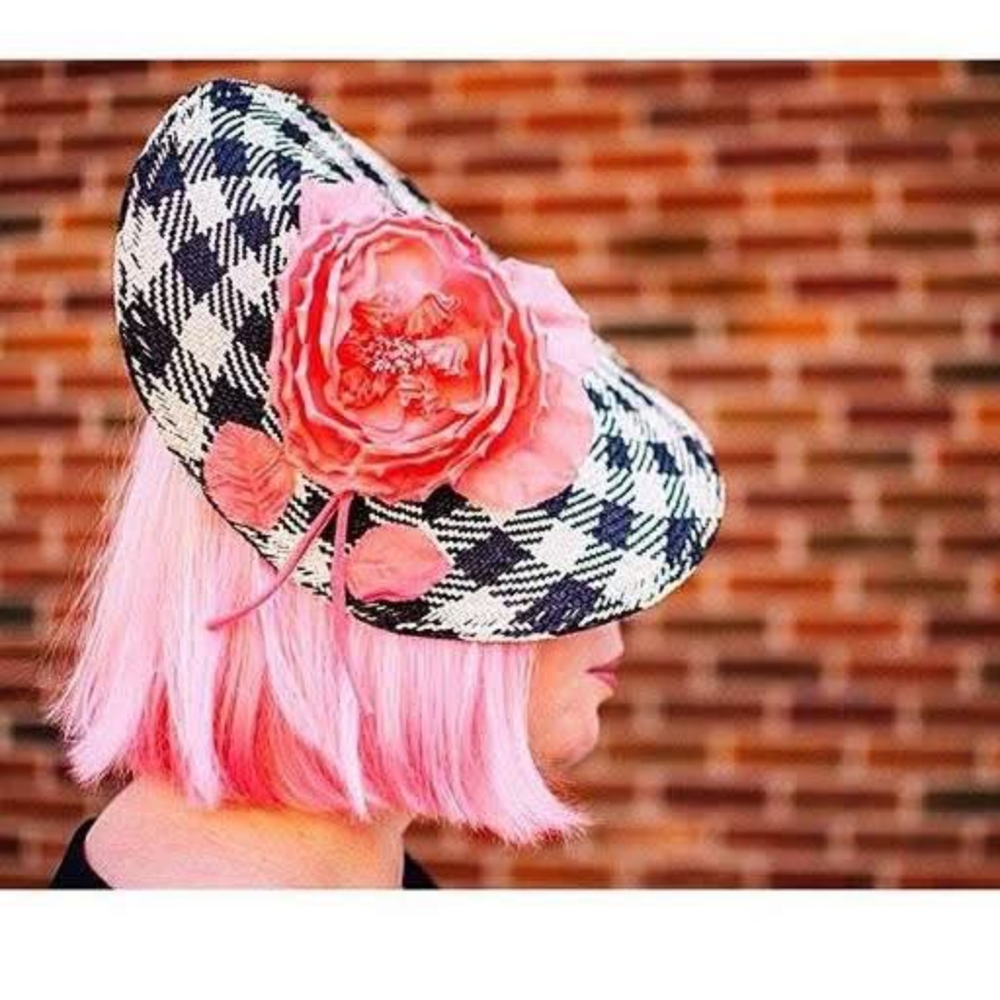 Summer hat fascinator made in montreal by milinar